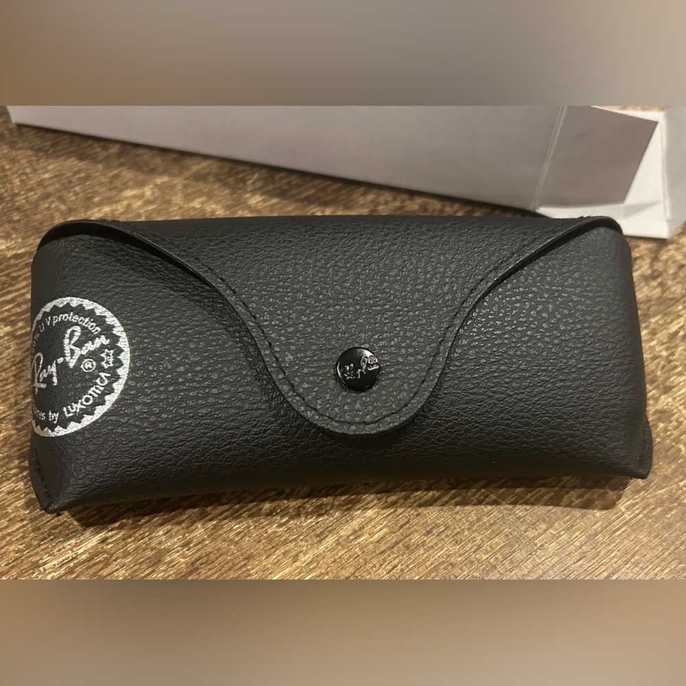 Customized Erika Ray-Ban Black Eyeglass Case